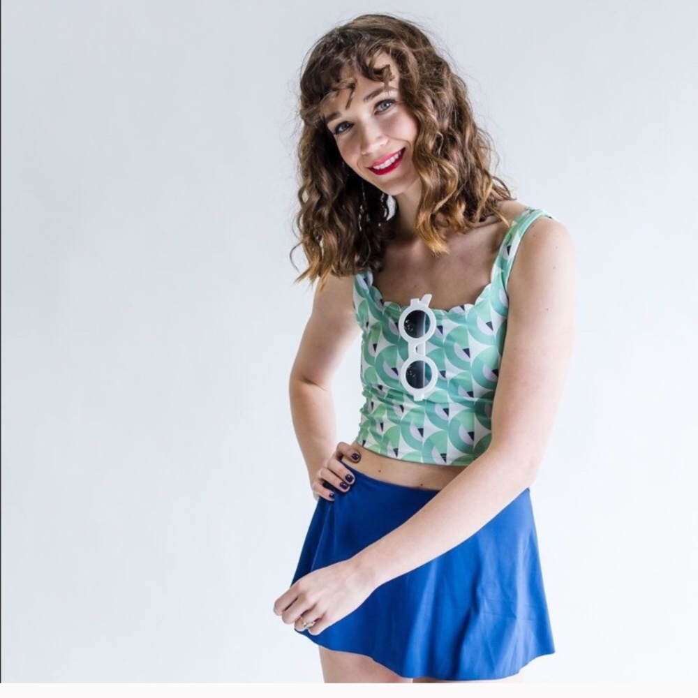 Kortni Jeane Scalloped Top